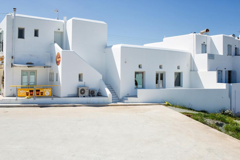 Panos Apartment Naousa Exterior photo